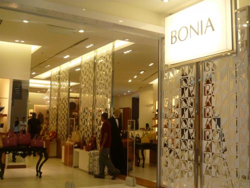 ショッピング：クアラ２