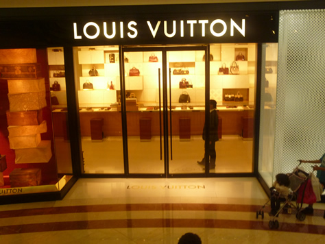 ショッピング：クアラ１２