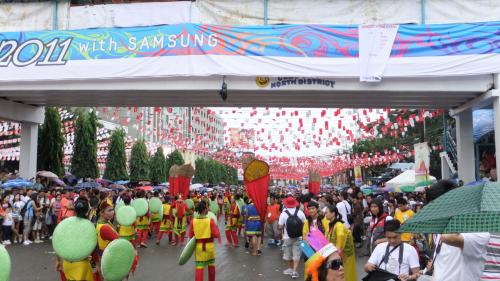 SINULOGとはダンスの意味