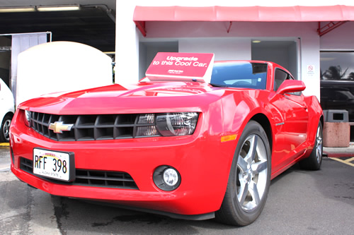 シボレー 真っ赤なカマロ