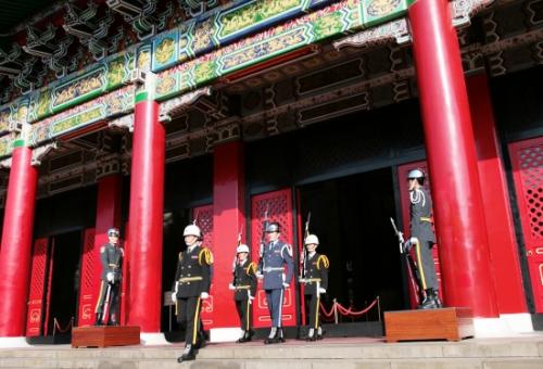 イケメン衛兵達