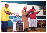 試練・大雨の中激流を馬で渡る１