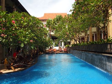 オールシーズンプール