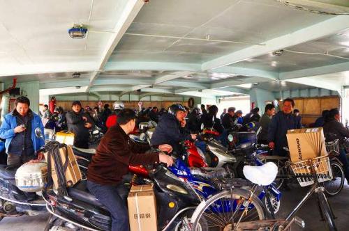 黄浦江フェリー５