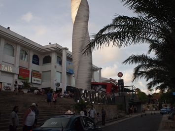 イカンバカール