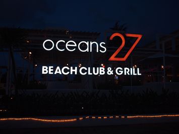 オーシャン27看板