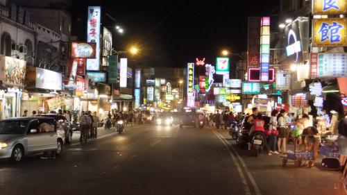 墾丁の夜市は賑やか