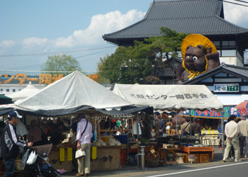 益子陶器市・テント01