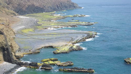 七美嶼にはいろんな海蝕奇岩がある