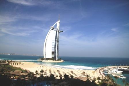 バージュ・アル・アラブ外観