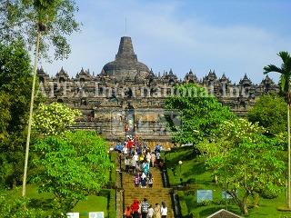 ボロブドゥール遺跡