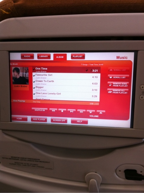 ガルーダ航空 機内の過ごし方