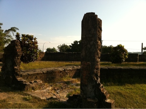 マカッサル市内観光