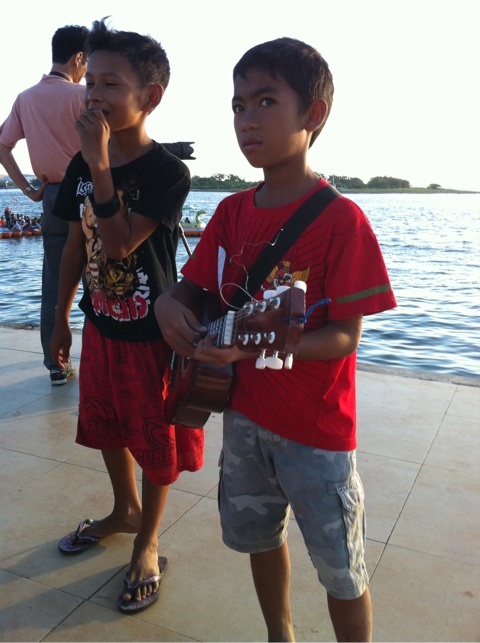 マカッサル市内観光