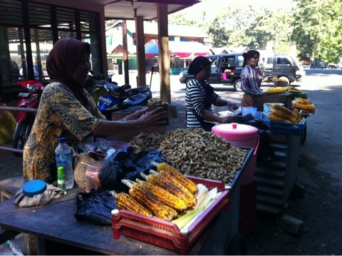 引き続きマカッサル