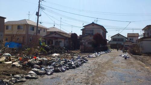 側溝がキレイになりまいた