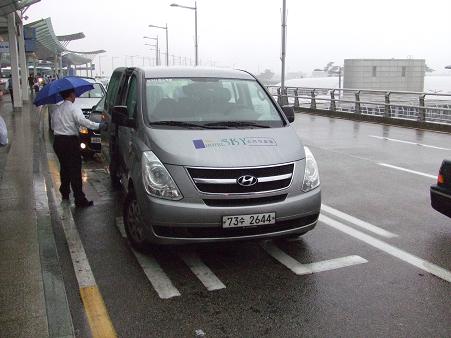 ホテルの送迎車