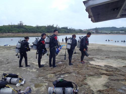 行ってきま〜す☆