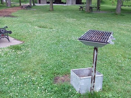 バーベキューテーブル