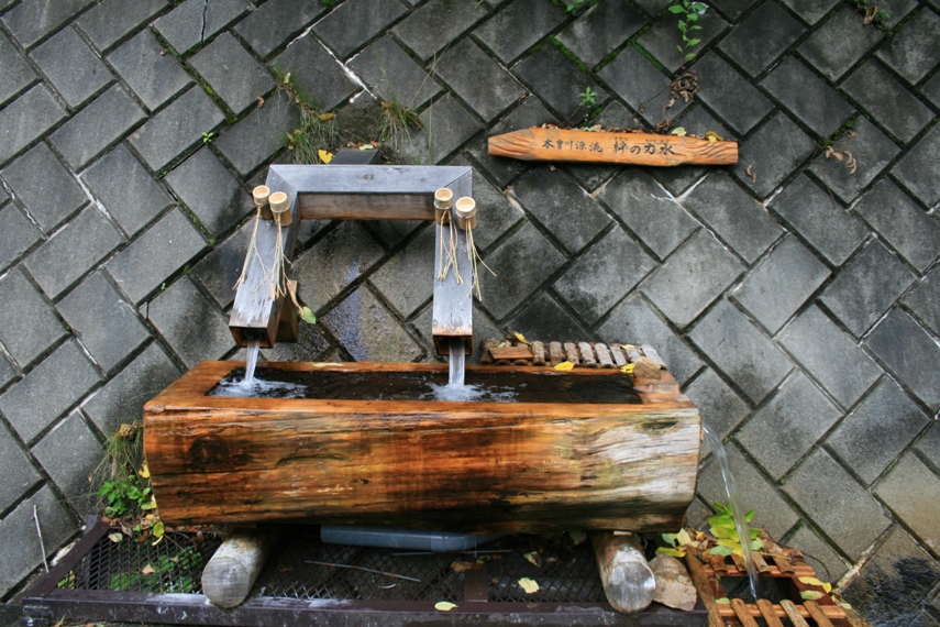 日本で唯一「縁結」の名を持つ神社033