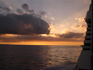 宜野湾サンセットクルーズ3