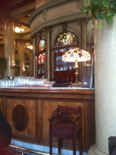 コンフィテリア ラス ビオレタス