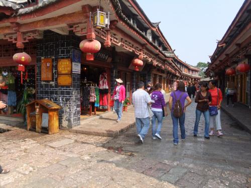 麗江古城の街並み