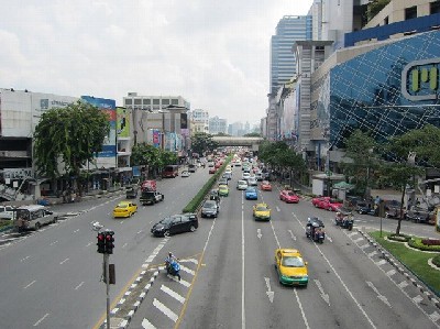 ＭＢＫシッピングセンター周辺