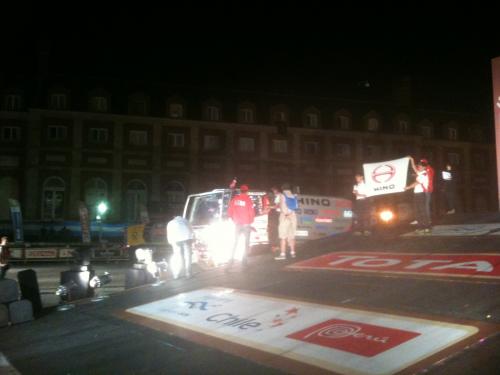 菅原義正さん連続３０回参加トロフィ贈呈