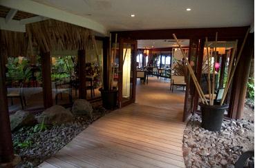 タヒチ ボラボラ島 レストラン