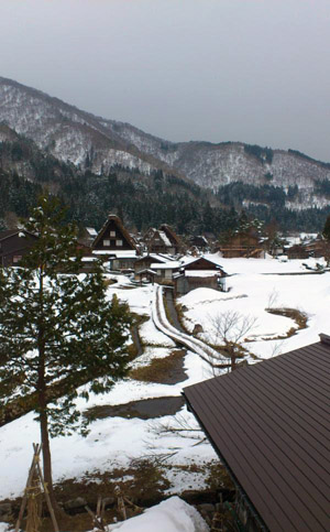 合掌造り内から見た風景
