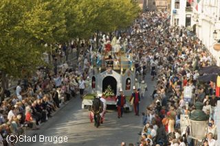 ゴールデンツリーのページェント2