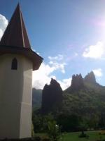 マルケサス諸島ヌクヒバ島　八チへウ村