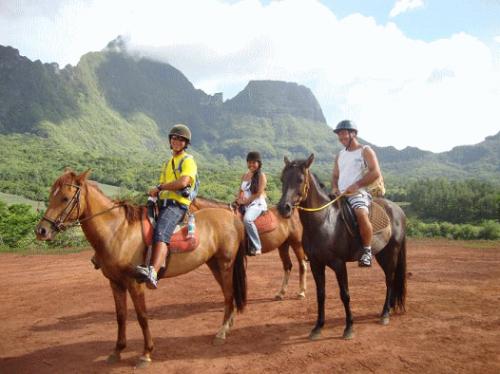 モーレア島 乗馬 1