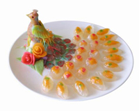 繊細な盛り付け