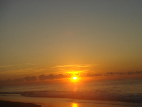 サバビーチの朝日