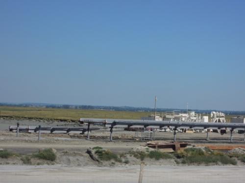 こんな橋を建設中