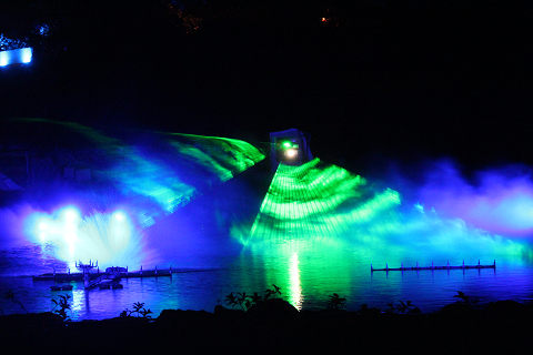 シギラウォーターイリュージョン