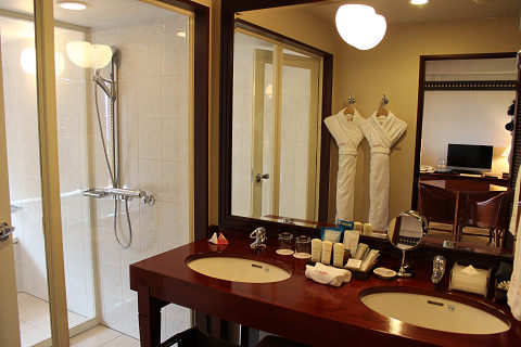 305号室 スーペリアスイート