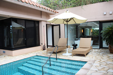 132号室 プールヴィラ ロイヤルスイー