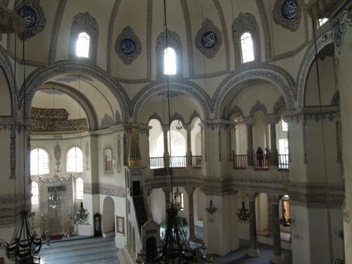 二階から見下ろす