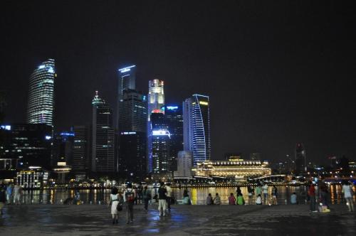 マリーナ、プロムナード