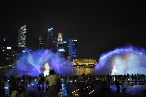 マリーナ、ショー?