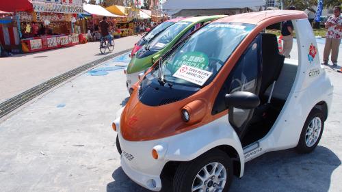 小型電気自動車