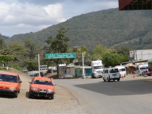 クアウテモック国境