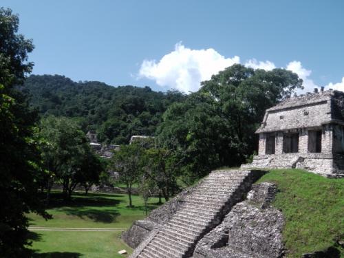 パレンケ遺跡