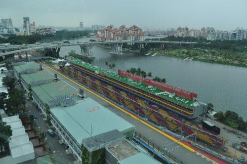 フライヤー、景色?