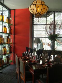 バニアンツリー２