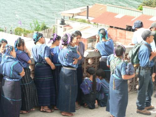 サンアントニオパロポの女性たち