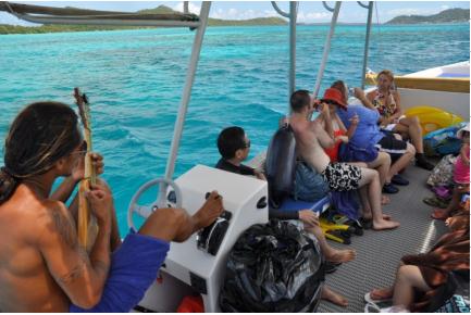 ボラボラ島 モツ ピクニック ツアー